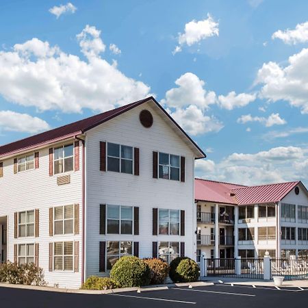 Super 8 By Wyndham Sevierville Riverside Luaran gambar