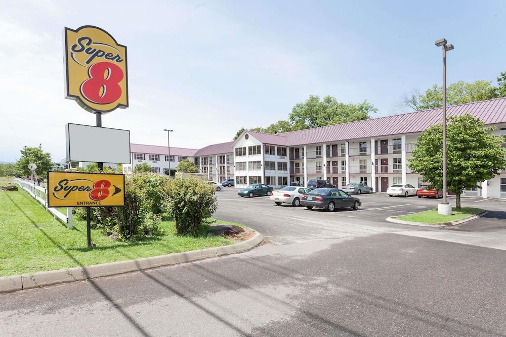 Super 8 By Wyndham Sevierville Riverside Luaran gambar