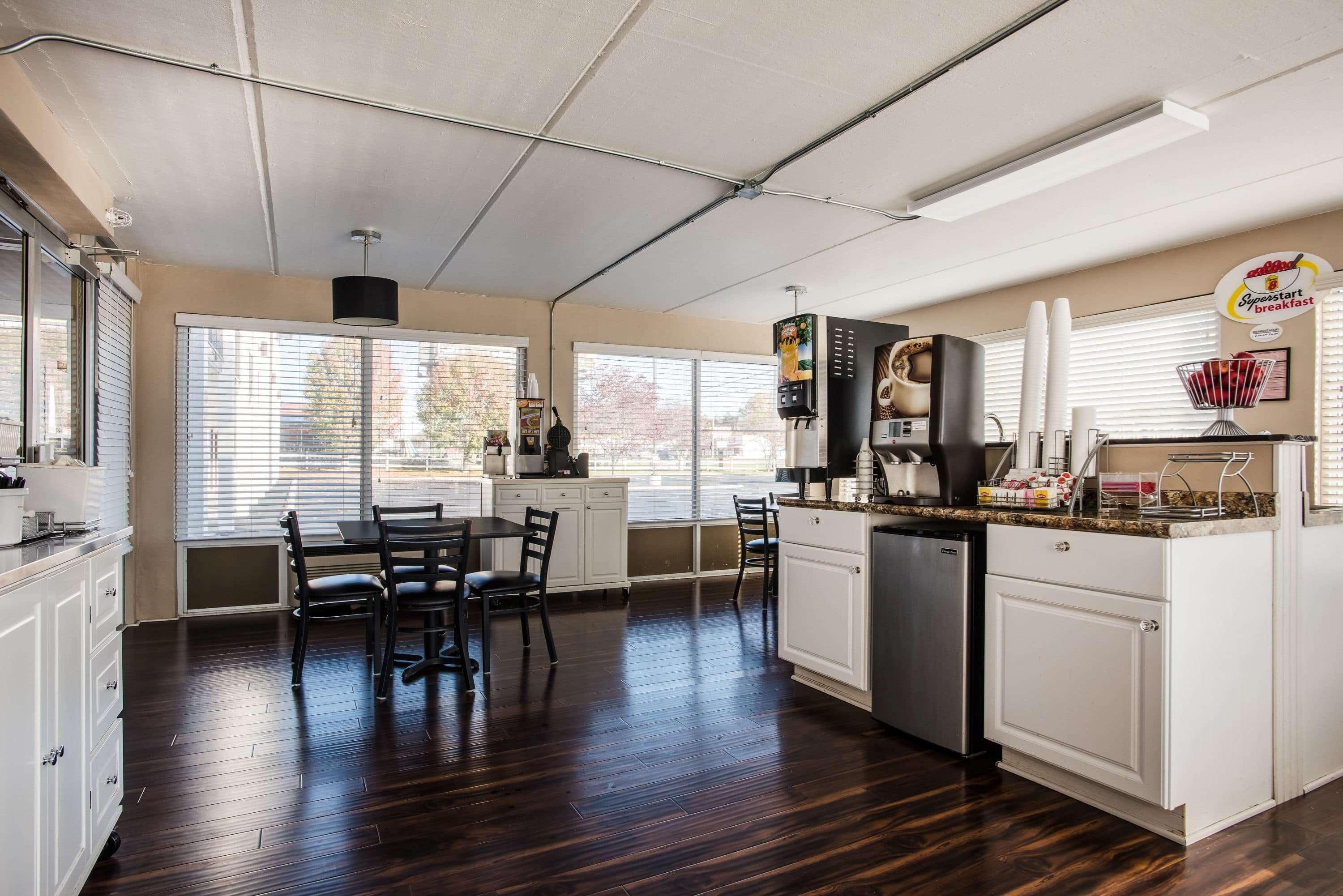 Super 8 By Wyndham Sevierville Riverside Luaran gambar